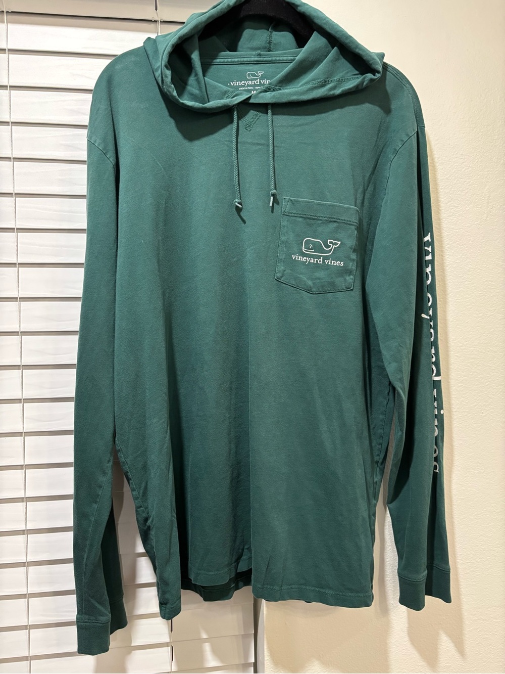 Vineyard Vines Teal Green Long-Sleeve Hooded Pocket Tee